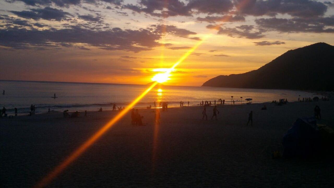 Maresias - Frente P/ Praia - Cond. Fechado - Piscina Aquecida!!!Wi Fi Exclusiva Sao Sebastiao  Exterior photo